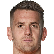 https://img.cnjhb.com/img/football/player/b7f84531310625ca906b33fe91a8cc86.png